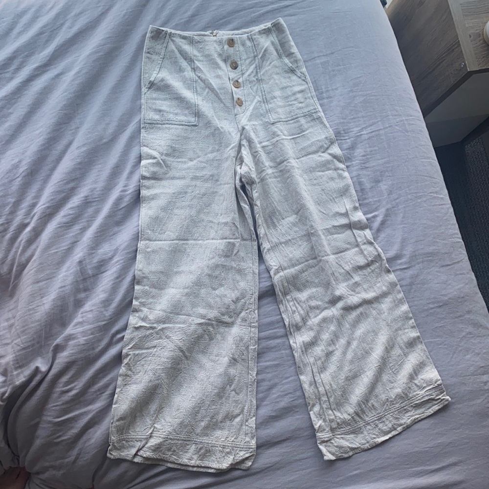 Princess Polly beige pants